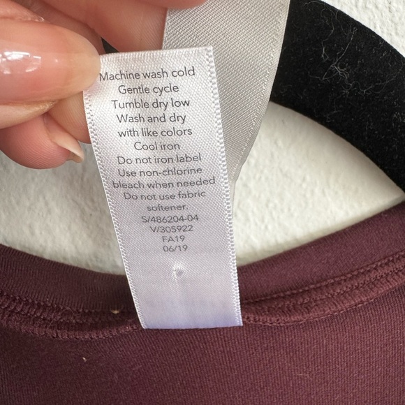 Athleta Shanti Reg Laser Cut Tank 25” - Picture 8 of 9